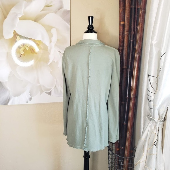 Treasure & Bond~Green Buttonup Distressed Cardigan - Picture 3 of 3